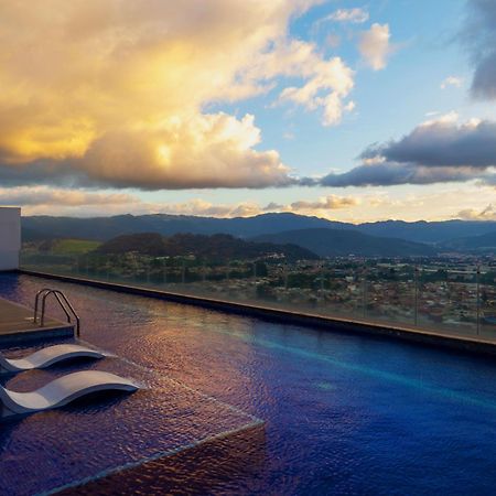 Ifreses, Study Full Equipped Whith Pool, Air- Conditioning, Spectacular View Of The City, Parking With Additional Payment Curridabat Extérieur photo