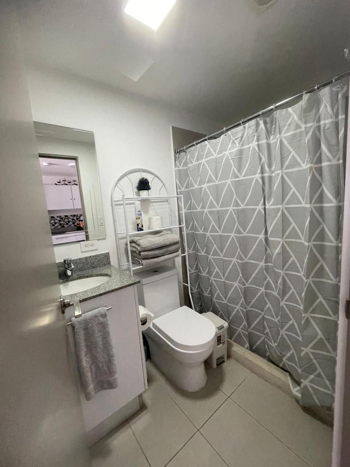 Ifreses, Study Full Equipped Whith Pool, Air- Conditioning, Spectacular View Of The City, Parking With Additional Payment Curridabat Chambre photo