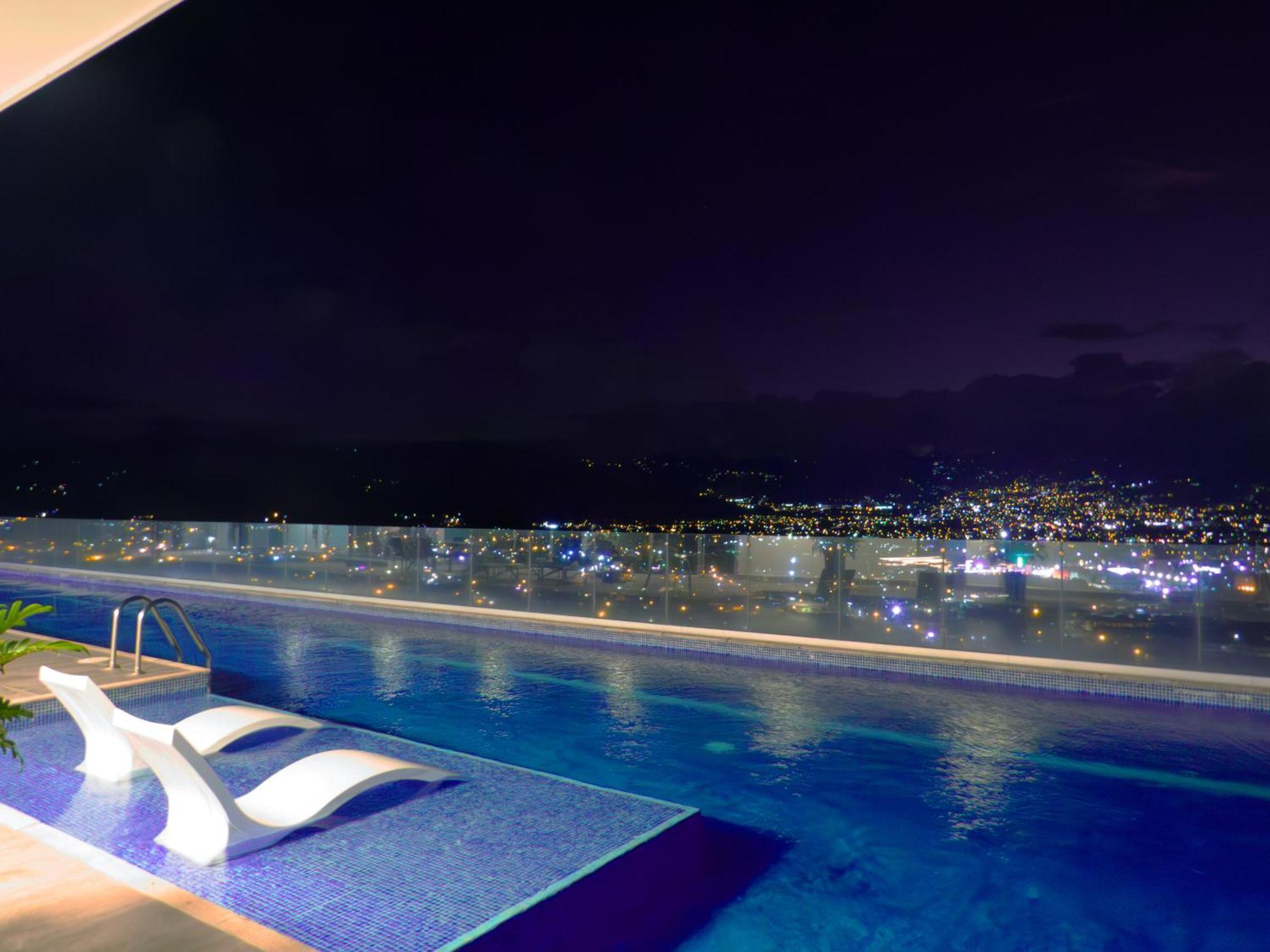 Ifreses, Study Full Equipped Whith Pool, Air- Conditioning, Spectacular View Of The City, Parking With Additional Payment Curridabat Extérieur photo